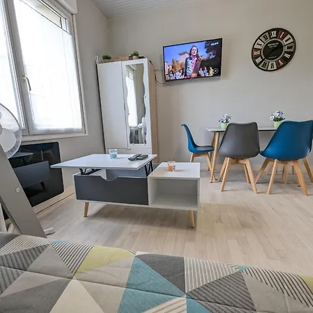 Grands Maillochon Accès Gare De Et Centre à Pieds