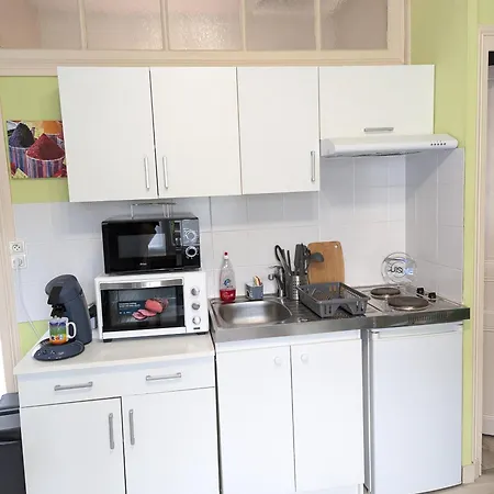 Grands Maillochon Accès Gare De Et Centre à Pieds *