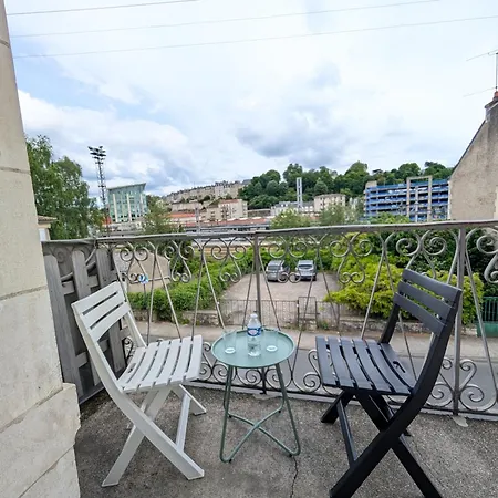 Grands Maillochon Accès Gare De Et Centre à Pieds *