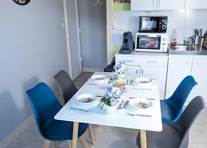 Grands Maillochon Acces Gare De Et Centre A Pieds * بواتييه