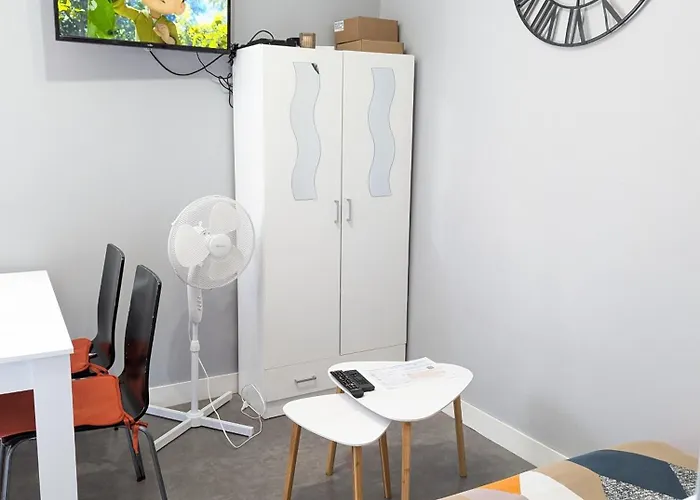 Apartment Grands Maillochon Acces Gare De Et Centre A Pieds