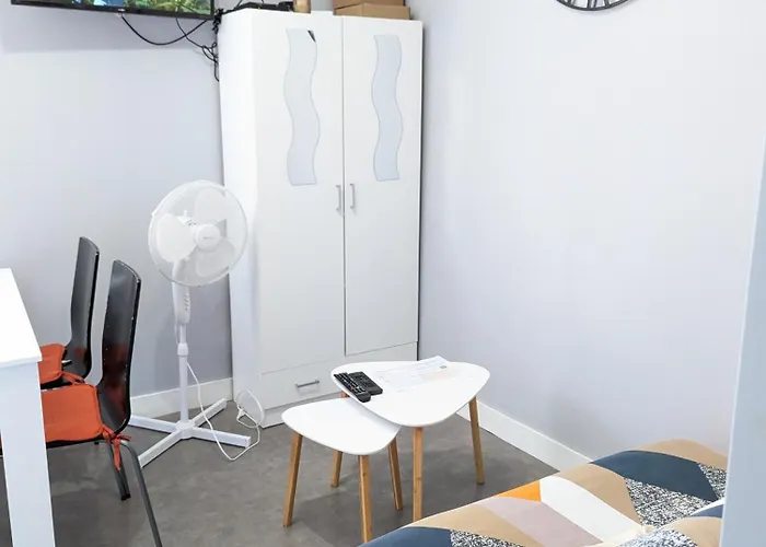 Grands Maillochon Acces Gare De Et Centre A Pieds Apartment Poitiers