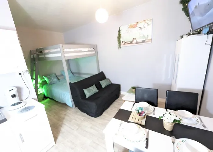 Grands Maillochon Acces Gare De Et Centre A Pieds Apartment