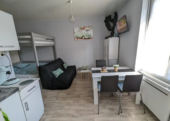 Grands Maillochon Acces Gare De Et Centre A Pieds *