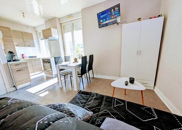 Grands Maillochon Acces Gare De Et Centre A Pieds Apartment