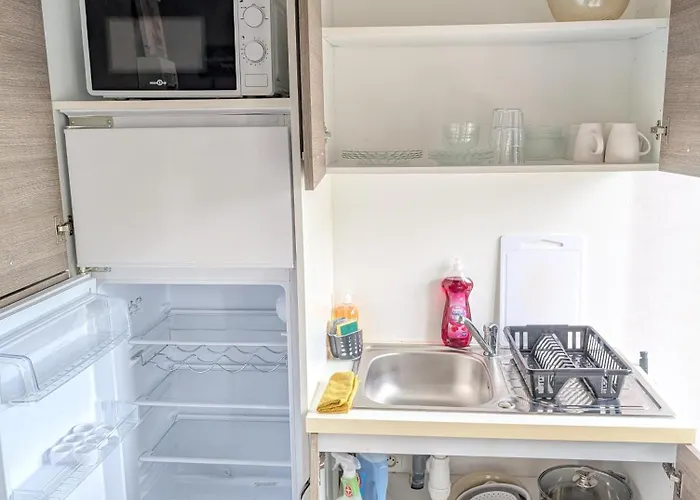 Grands Maillochon Acces Gare De Et Centre A Pieds